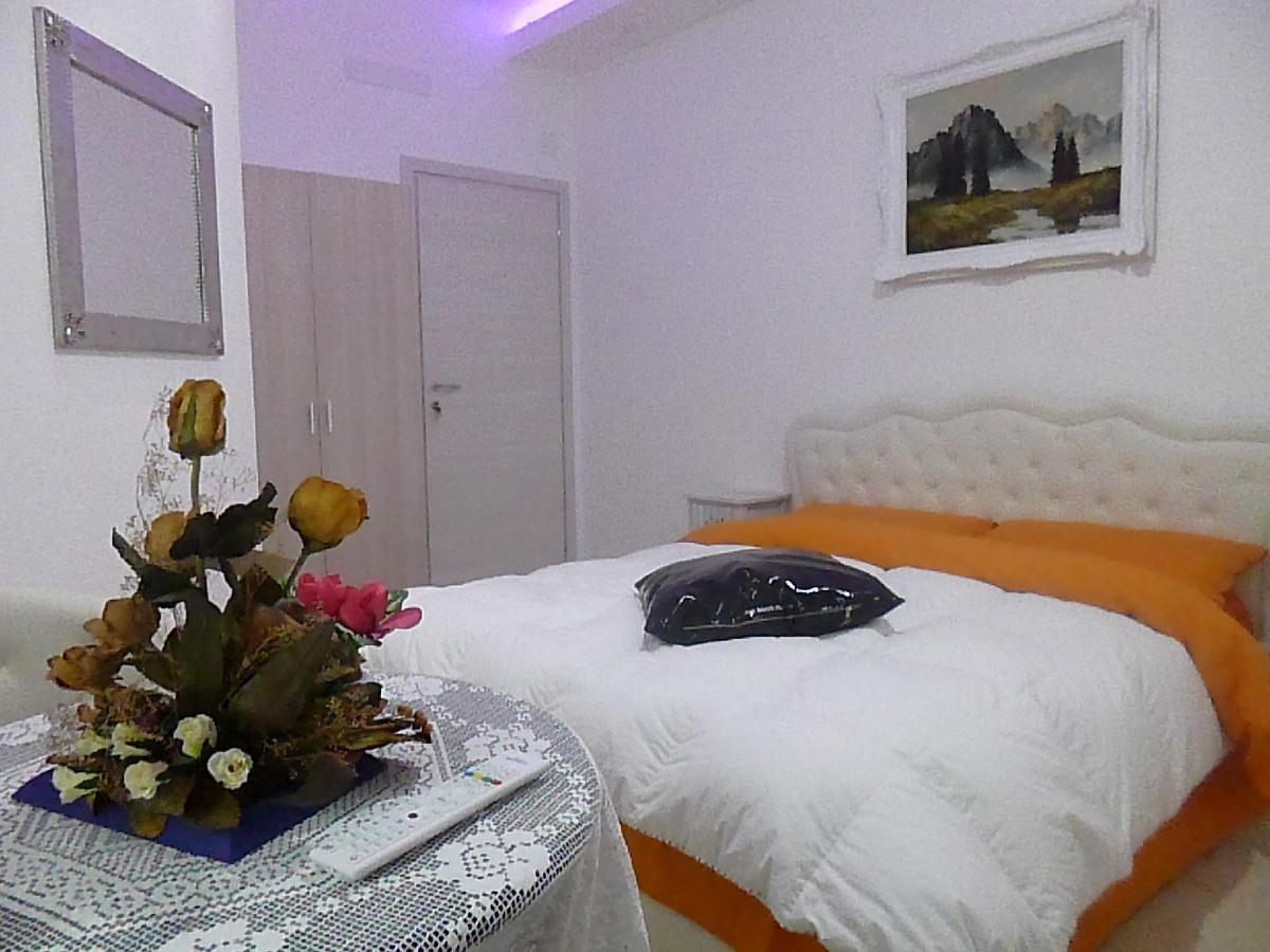Monaco Rooms Верона Экстерьер фото